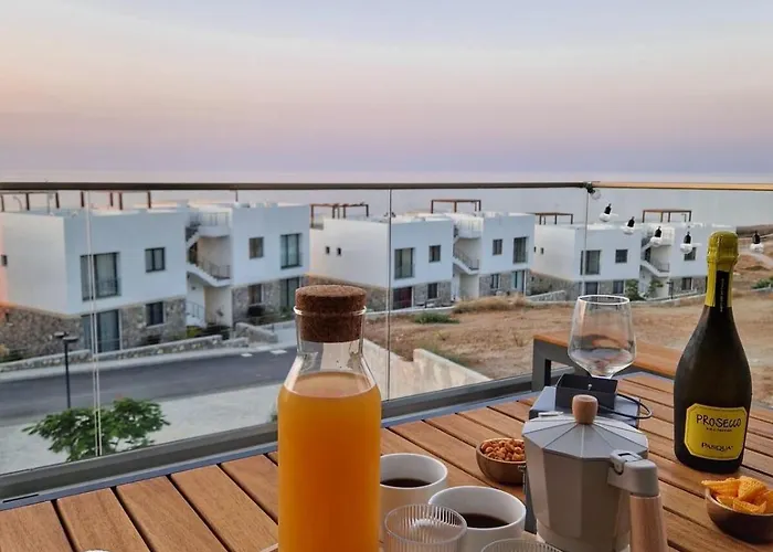 Kantara Olivia Aglantzia